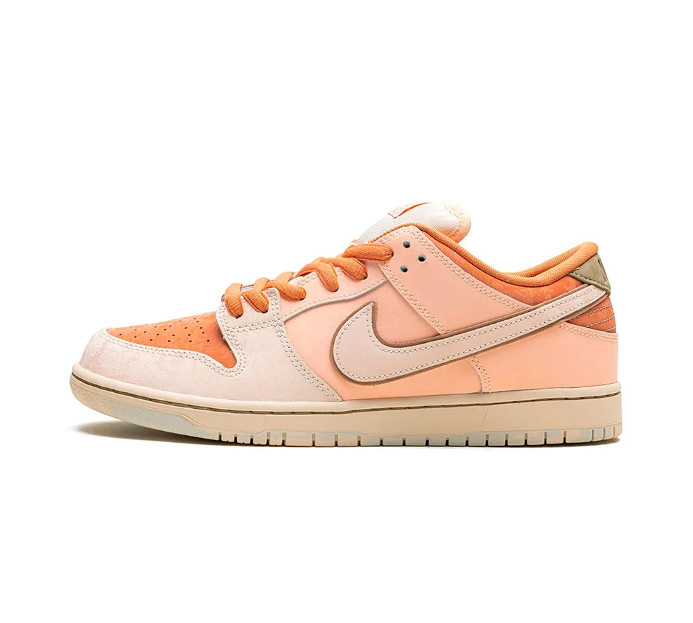 Nike SB Dunk Low - Trocadéro Gardens - Image 2