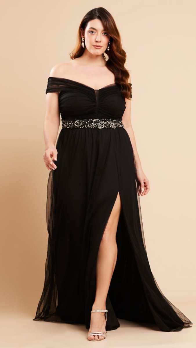 Vestido de Festa Plus Size Tule Bordado