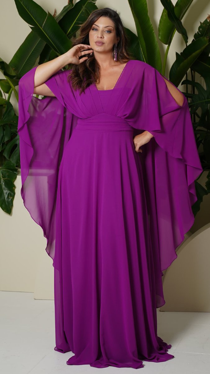 Vestido Festa Plus Size Blusê com Capa